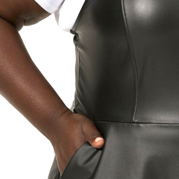 ❤️NWT VINTAGE TORRID DRESS - FAUX VEGAN LEATHER PLEATHER  CAMI POCKETS PLUS SIZE - Picture 2 of 14